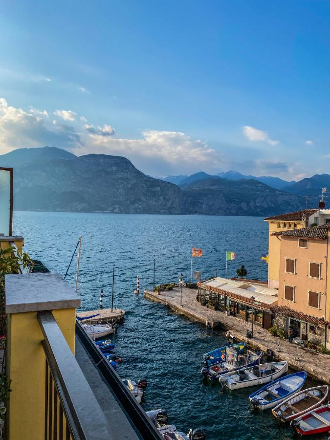 Casa Elvira Apartment Brenzone sul Garda Bagian luar foto